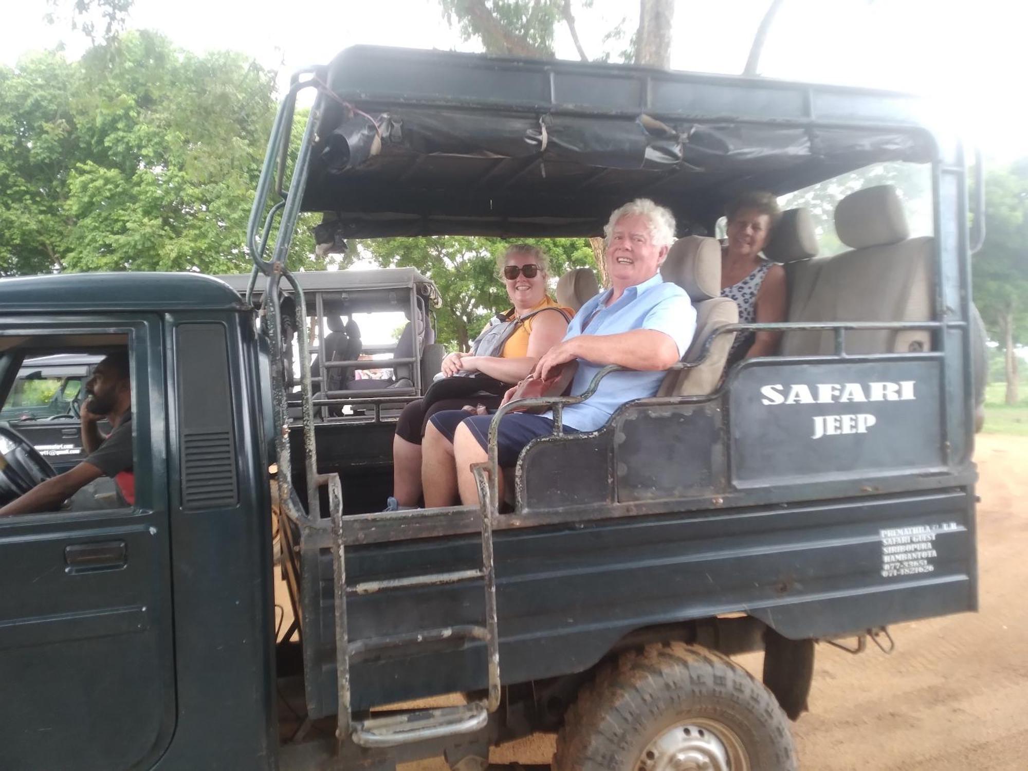 Happy Beach Safari Retreat Hambantota Buitenkant foto
